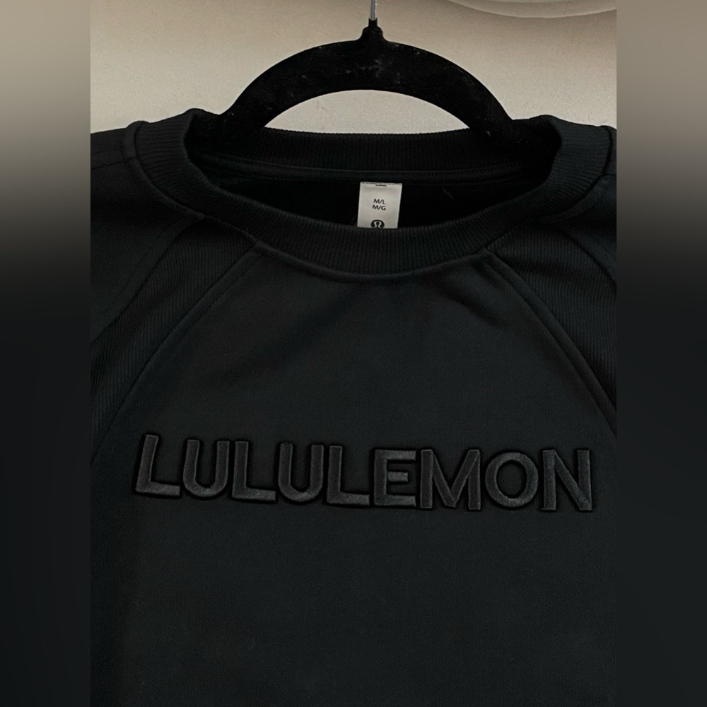 NWT Lululemon Scuba Oversized Pullover Crewneck Sweater Wordmark Black Size XS/S - Picture 9 of 13